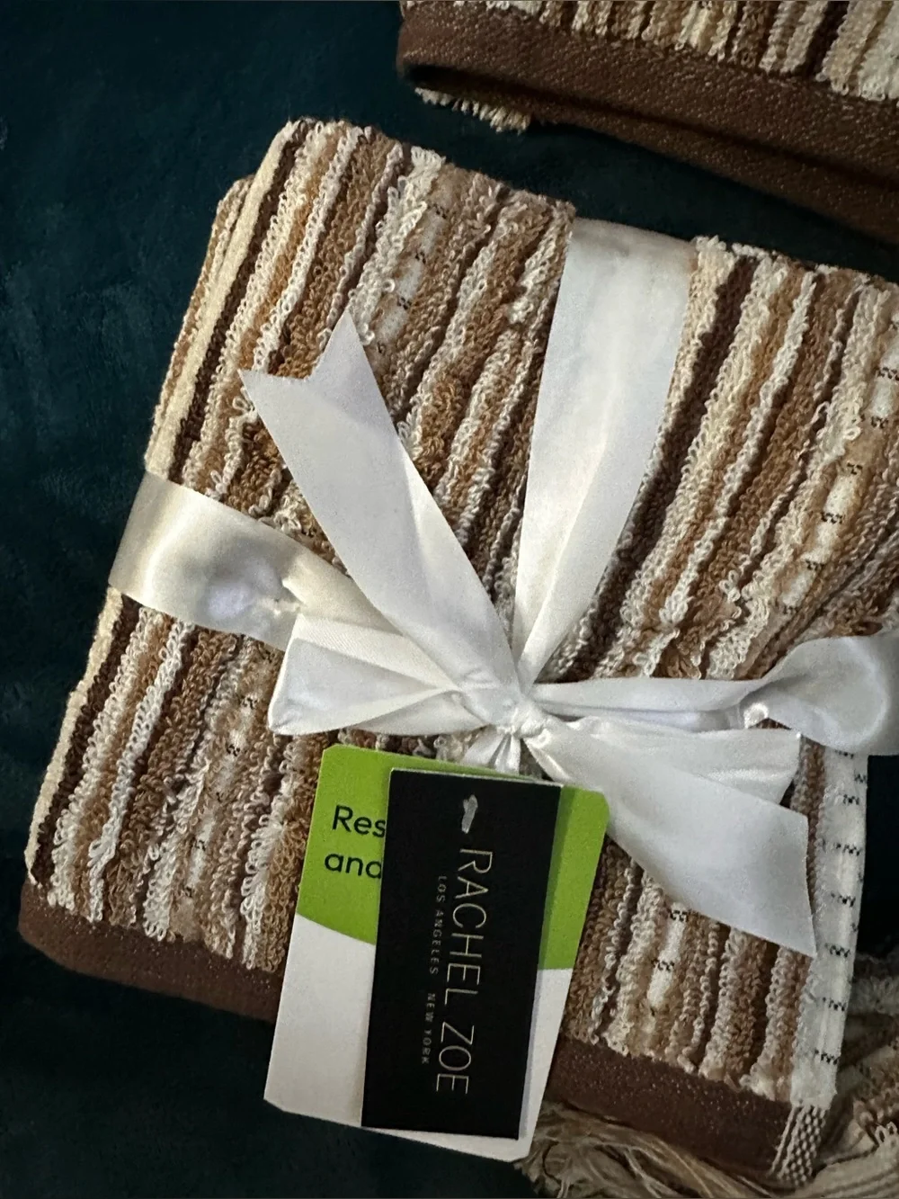 NWT Rachel Zoe 8-Piece Towel Set